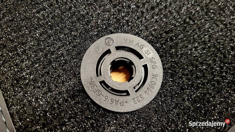 Nowe dywaniki welurowe OEM 3G1 863 011 C VW śląskie Czeladź sprzedam