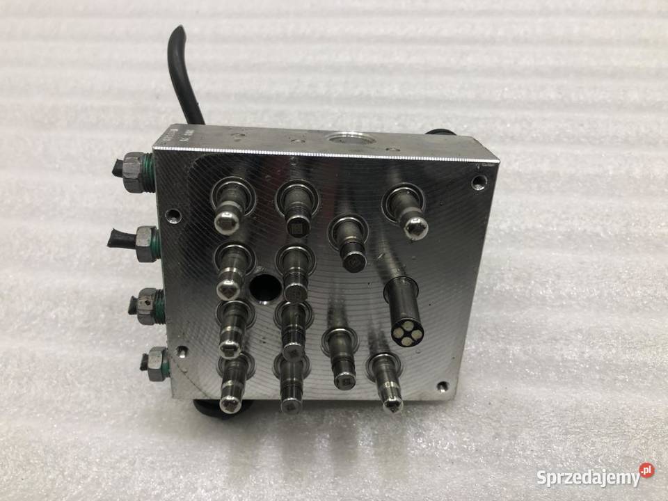 POMPA ABS 476602738R DACIA DUSTER II sprzedam