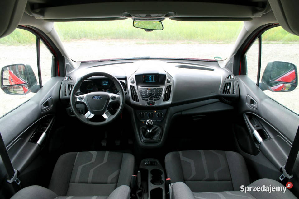 Ford Tourneo Connect 15 D 120 6 Biegów KLIMA Rok produkcji 2016 Zielenin sprzedam