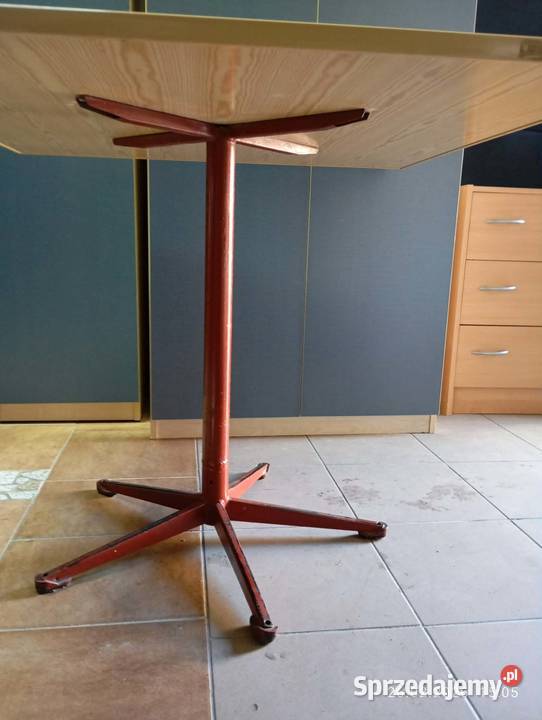 Stół stolik do kuchni na stancję Niemce