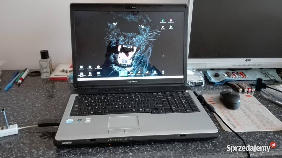 Sprzedam Używany sprawny laptop TOSHIBA Toshiba