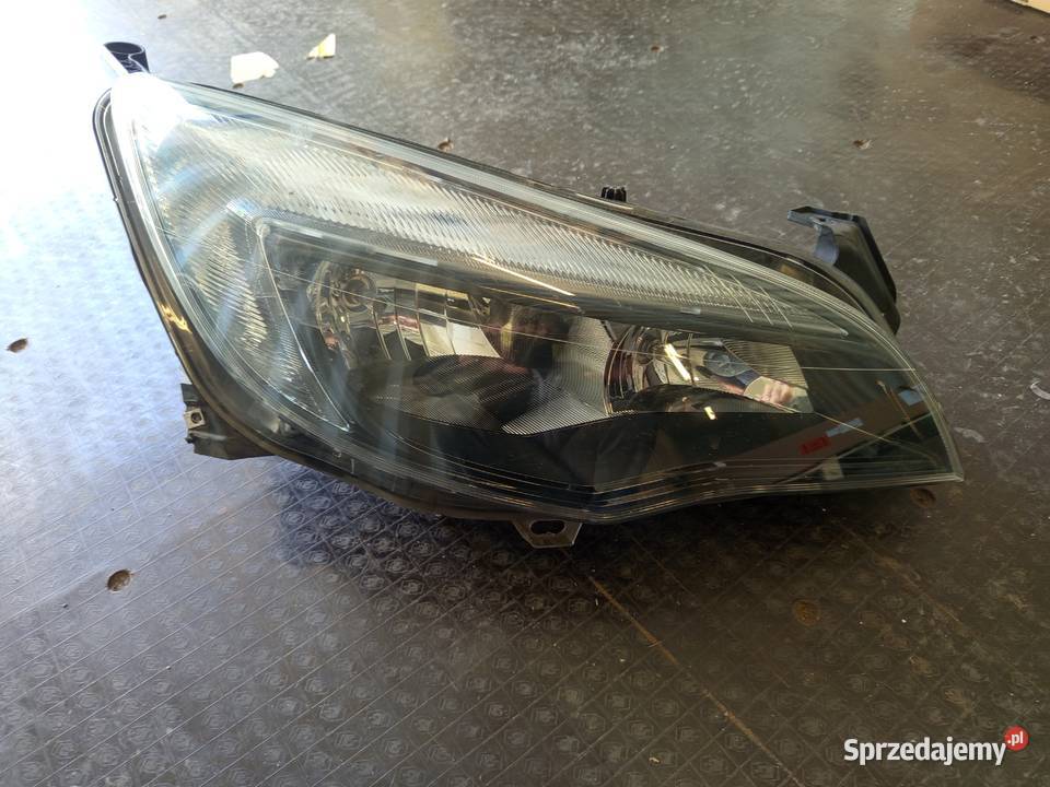 Reflektor prawy astra j lift orginalna hella podkarpackie
