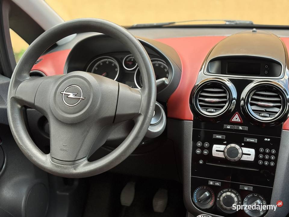 OPEL CORSA D 12 Benzyna Niski Przebieg Długie kujawsko-pomorskie Witowo