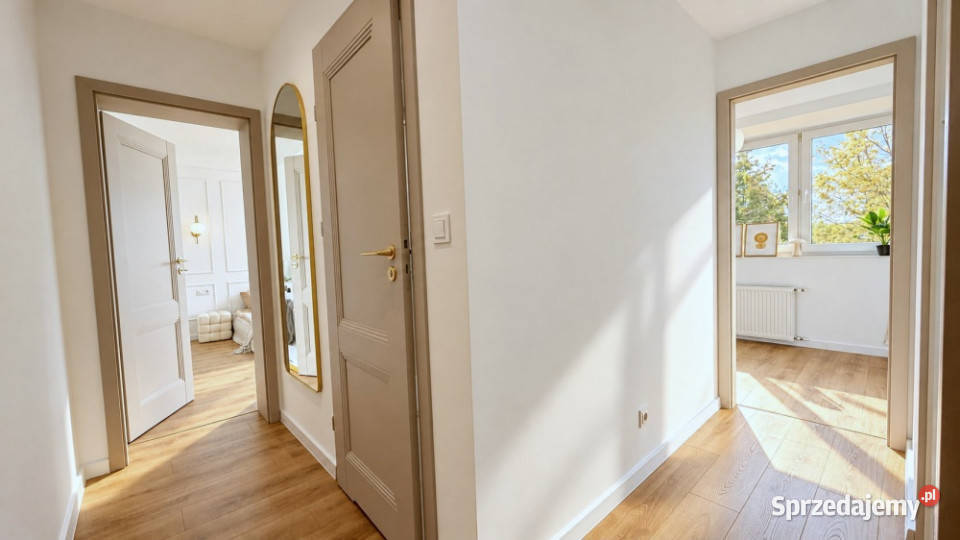 3 POKOJE NA HALLERA 54 m KLIMATYZACJA BALKON Piętro 3 Wrocław