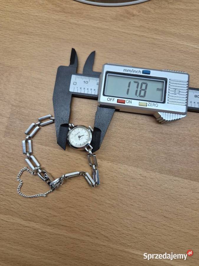 Damski mały zegarek biżuteryjny Glashutte Chorzów