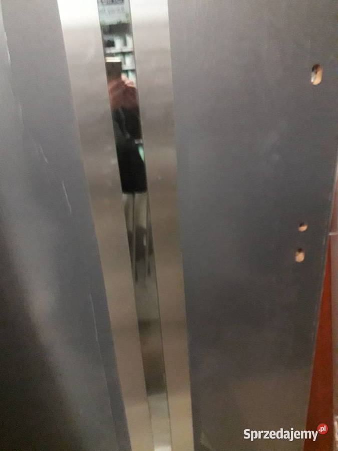 drzwi wejściowe okna płytki panele farby kleje Sobolew