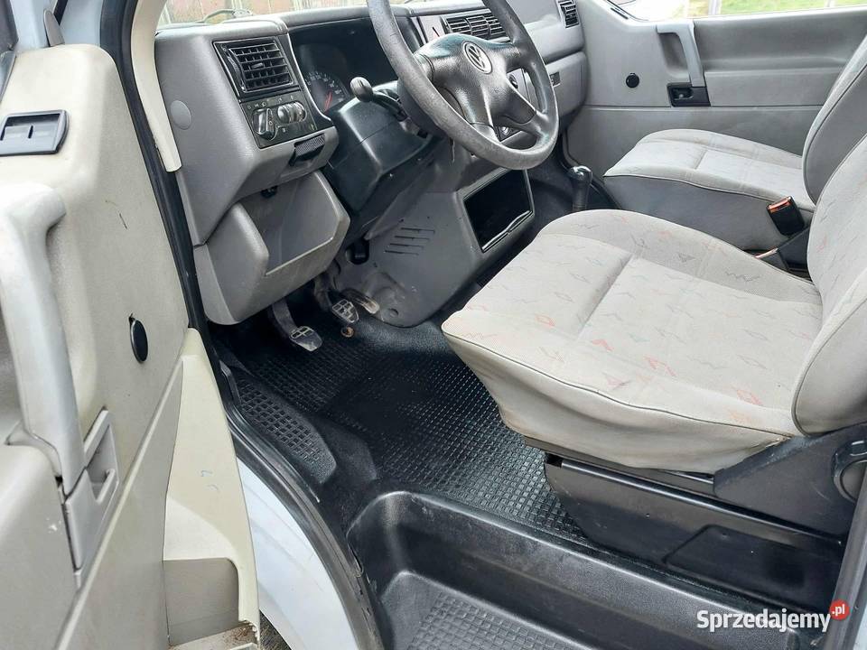 Volkswagen Transporter T4 lift 19 Td 8 osobowy 270100km