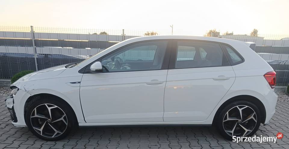 Volkswagen Polo Rline uszkodzony 60600km wielkopolskie Kawęczyn sprzedam