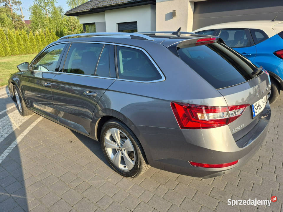 koda Superb Kamera Navi automat MATRIX LED wielofunkcyjna kierownica