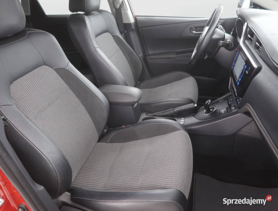 Toyota Auris Hybrid Piaseczno sprzedam