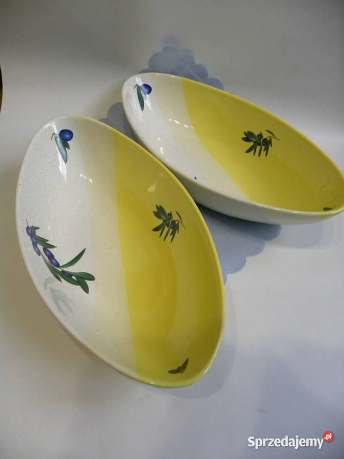 Dwa duże żółte półmiski misy