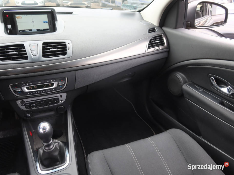 Renault Megane 12 TCe ABS