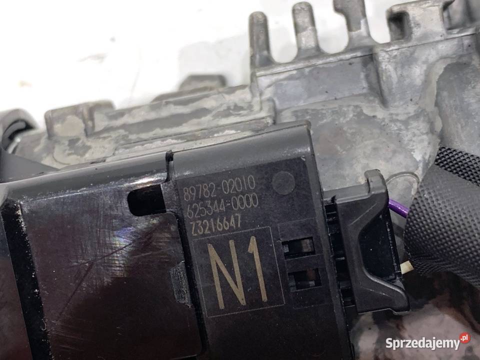 STACYJKA TOYOTA AURIS II 450200206 16 132 1218 podkarpackie