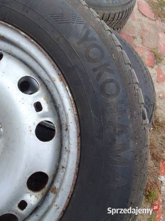 Opony zimowe z felgami 19565 R15 rozstaw 5x100 Skarszewy sprzedam