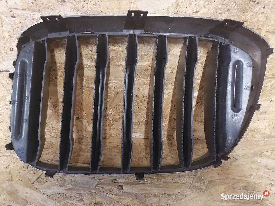 BMW 3 F30 F31 NERKA ATRAPA GRILL PRAWA Pleszew