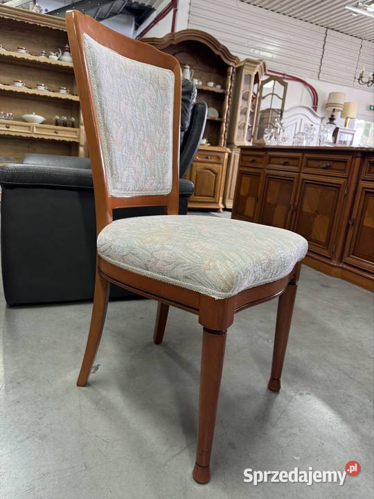 Okrągły stół włoski rozkładany z sześcioma Ełk