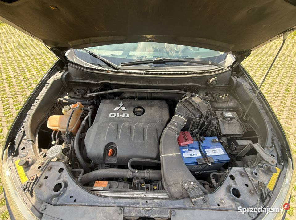 Mitsubishi Outlander 20 DID Instyle NAVI Polski nieuszkodzony sprzedam