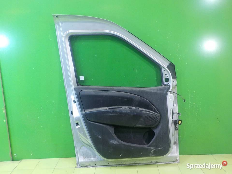 OPEL COMBO D 13 CDTI 13r L1H1 drzwi lewe przod Drzwi Suków