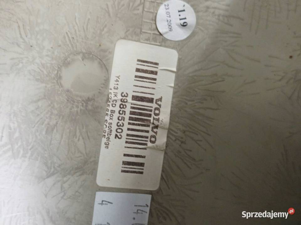 TUNEL ŚRODKOWY PODŁOKIETNIK SOFT BEIGE SKÓRA Rok produkcji 2009