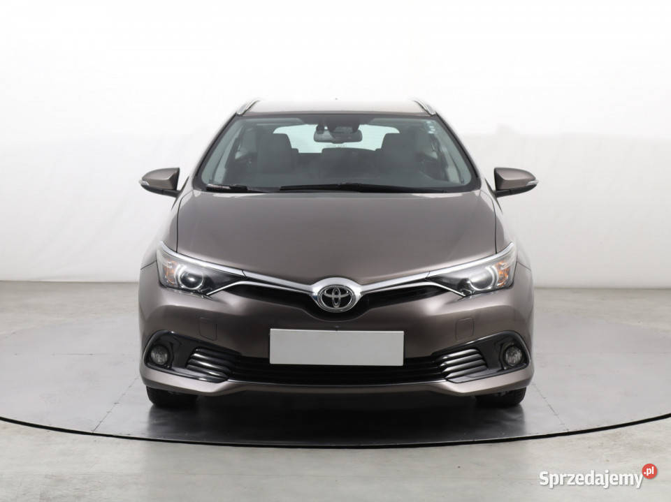 Toyota Auris 16 D4D światła przeciwmgielne Katowice