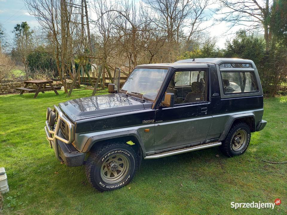 Daihatsu Rocky szyberdach Rocky Strubno sprzedam