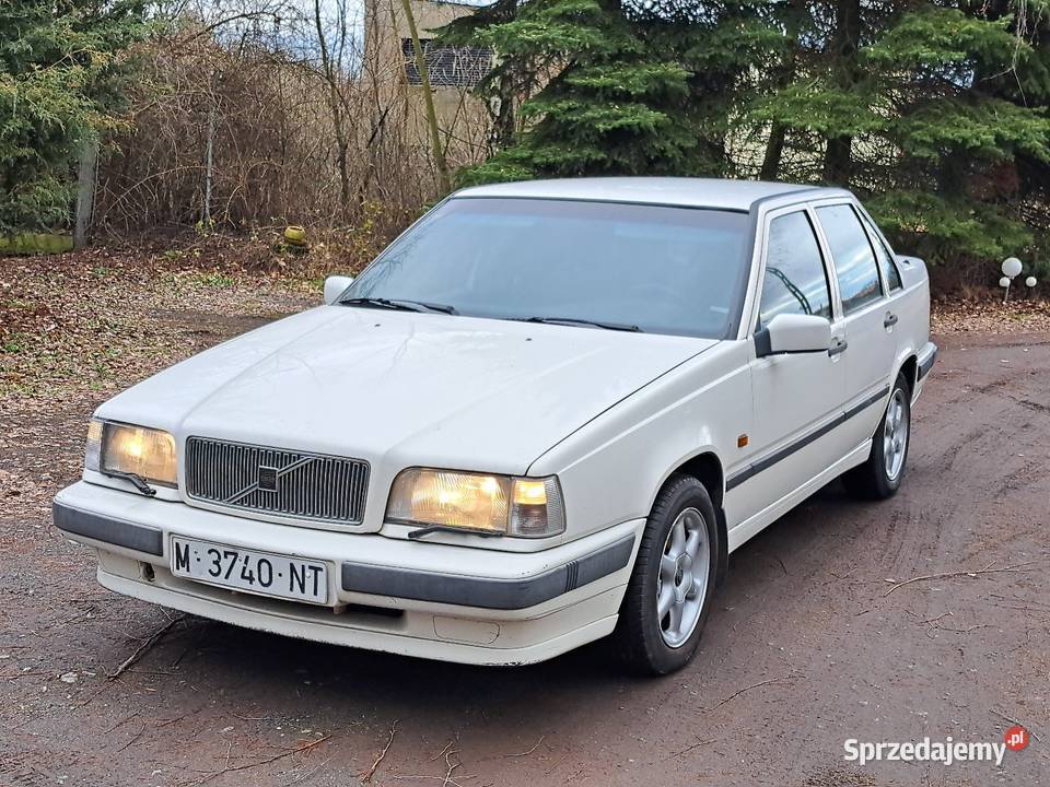 Volvo 850 25 benzyna 170 00 grama rdzy Oleśnica