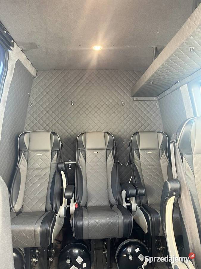 Iveco Daily Samochód osobowy Iveco Daily 30 Sochaczew