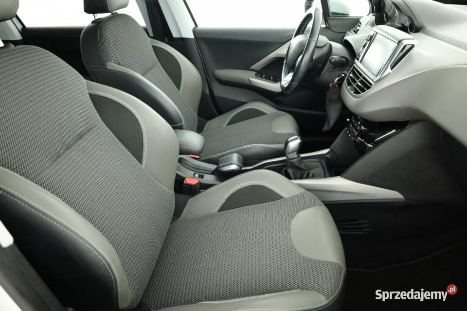Peugeot 2008 12 PureTech Piaseczno