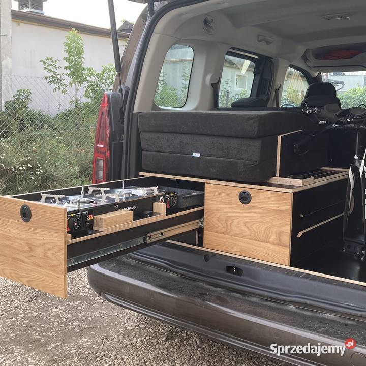 Zabudowa turystyczna kempingowa Combo ProAce Bydgoszcz