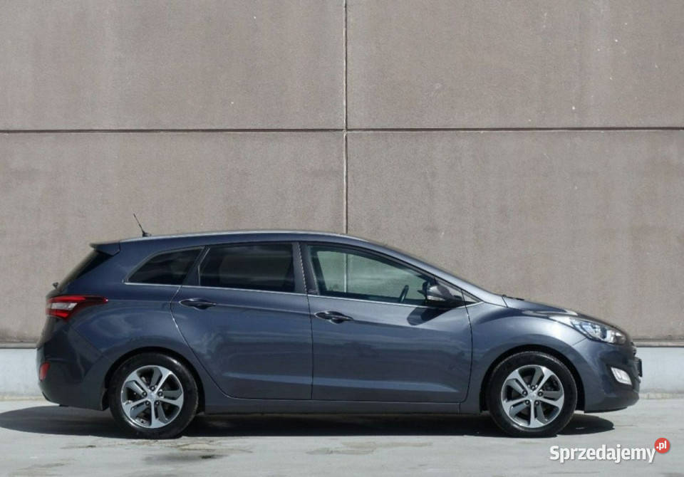 Hyundai i30 16 CRDi 110Podgrzfotele Tylne VAT marża sprzedam