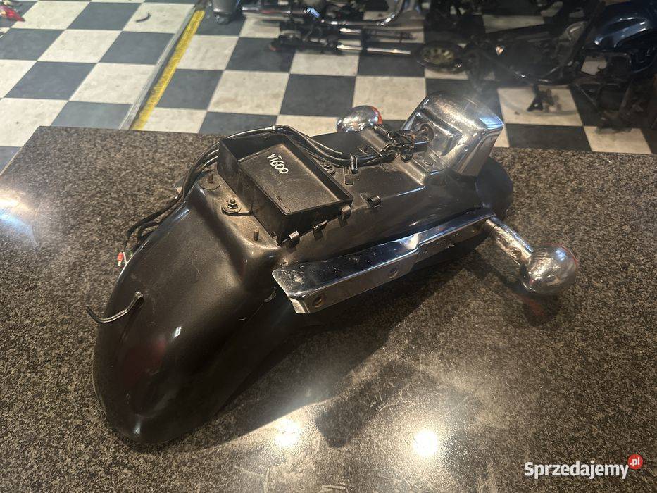 Honda VT700 VT750 Błotnik Tył Lampa wielkopolskie Poznań sprzedam