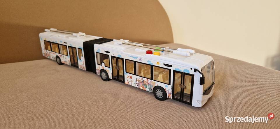 trolejbus autobus dźwięk otwierane drzwi Kraków