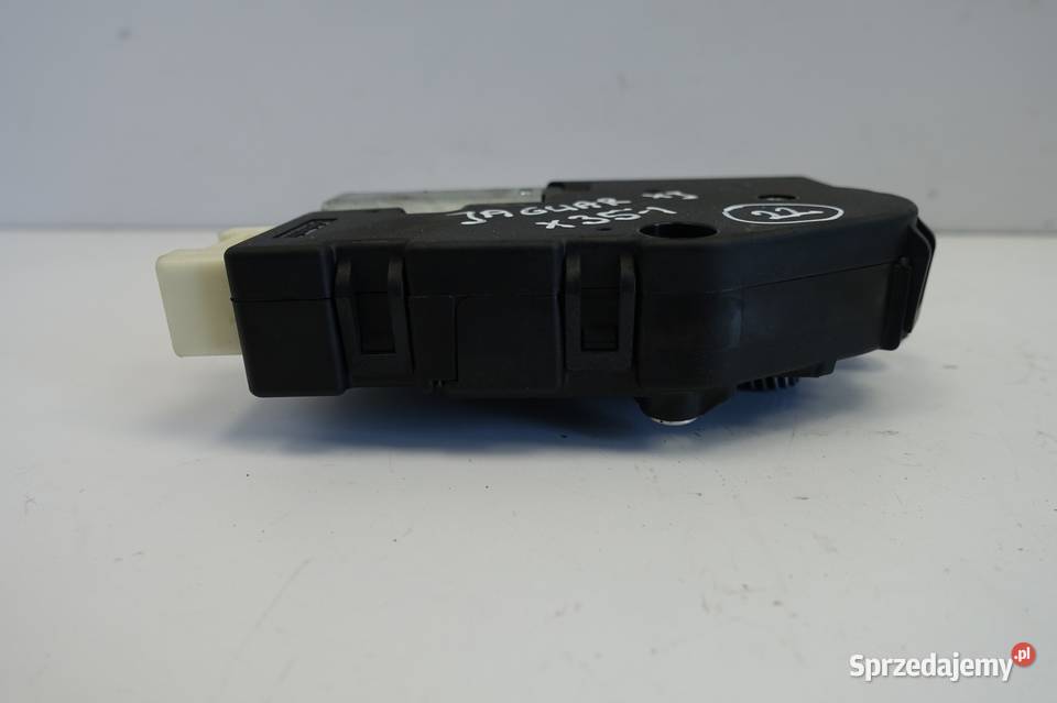 Jaguar XJ X351 SILNICZEK SZYBERDACHU silnik ORYG Wyposażenie wnętrza lubelskie Rudka