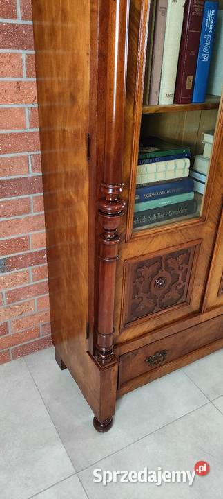 Ekskluzywna biblioteka witryna eklektyczna antyk Łagów