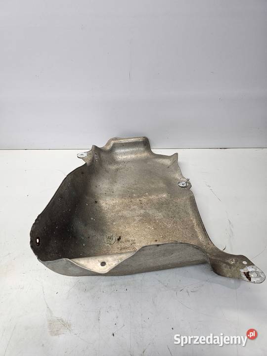 OSŁONA TERMICZNA AUDI A3 LIFT VW GOLF 1K0825721A Zestawy części blacharskich śląskie Przystajń