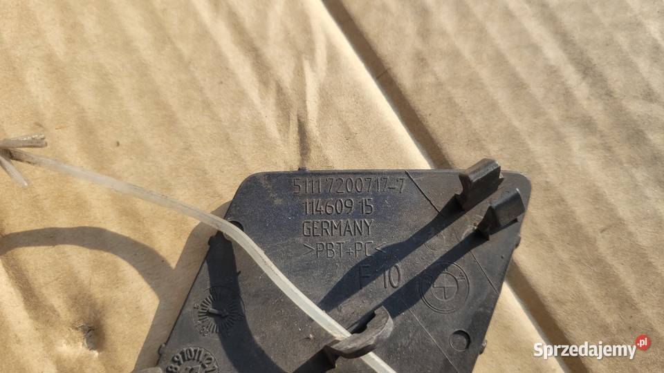 BMW F10 F11 ZAŚLEPKA HAKA HAK ZDERZAK PRZÓD Ruda Śląska