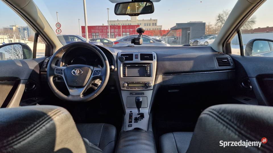 SPRZEDAM TOYOTA AVENSIS 2011 AUTOMAT Konin