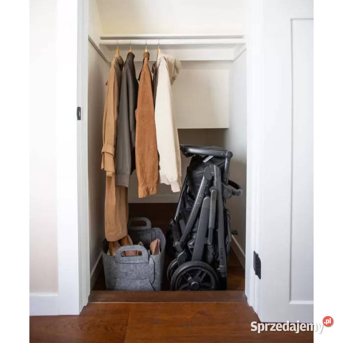 Uppababy Cruz V2 Travel System with Mesa Car Warszawa