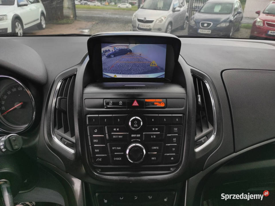 Opel Zafira 7osobowa Nawigacja Ksenon kamera światła przeciwmgielne Racibórz sprzedam
