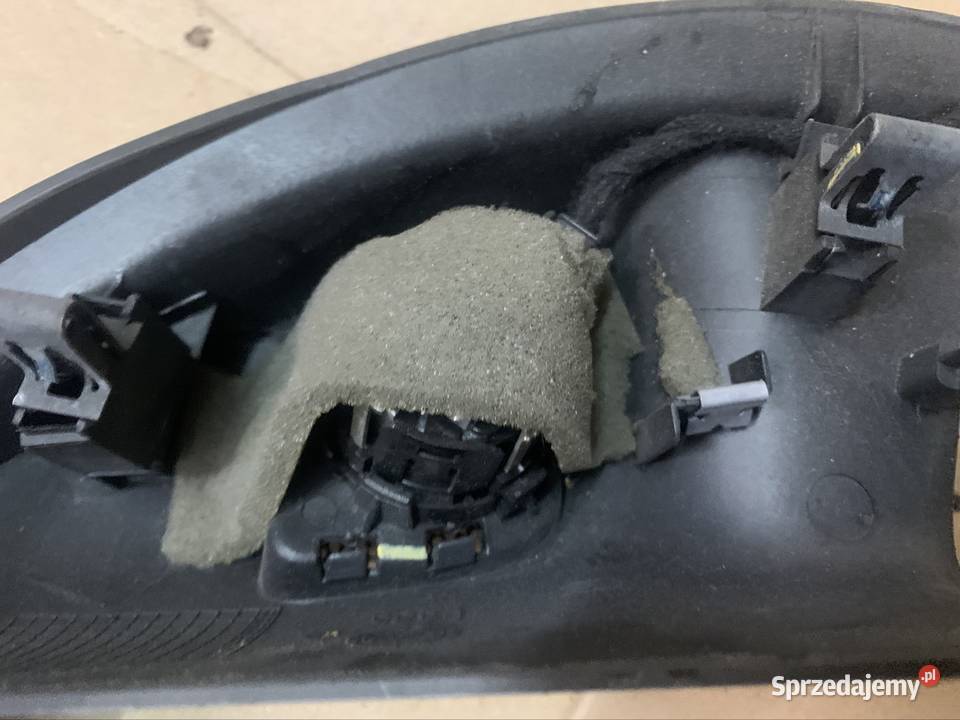 735385649 Zaślepka lusterka prawa głośnik Fiat Szczecin