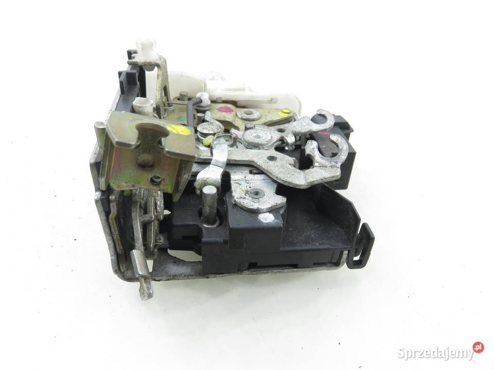 ZAMEK LEWY PRZEDNI AUDI A4 8D2 B5 8D1837015F sprzedam