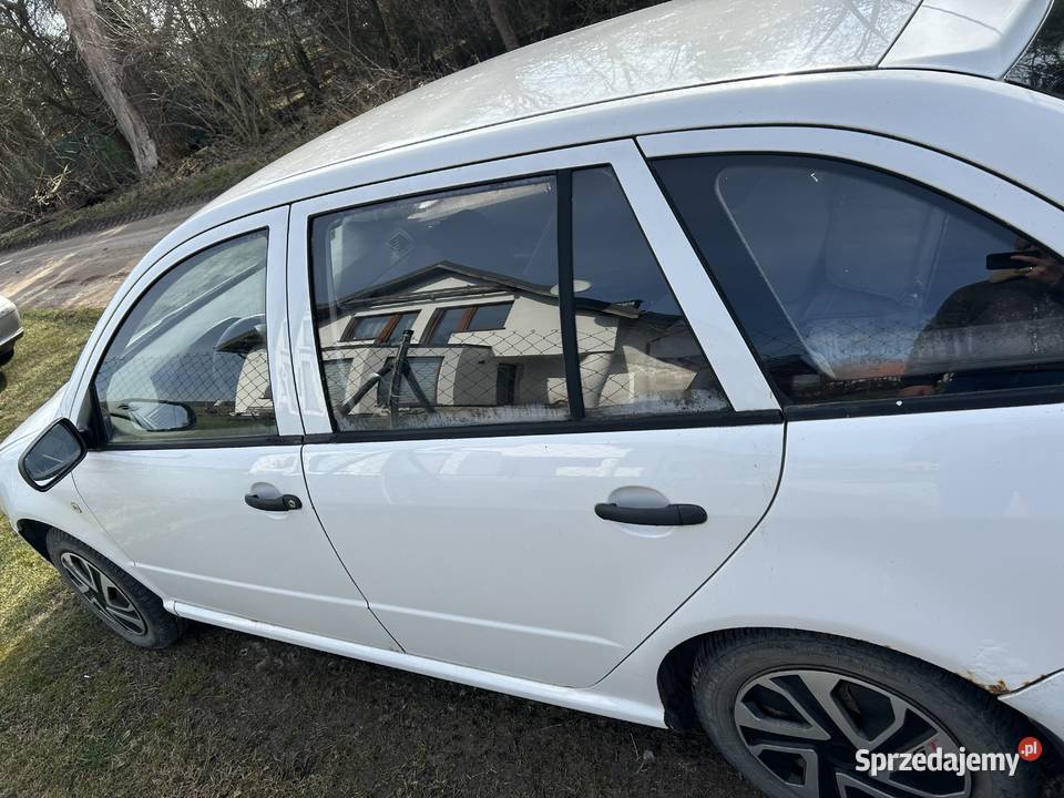 Sprzedam Skoda Fabia Instalacja gazowa ważna 70KM