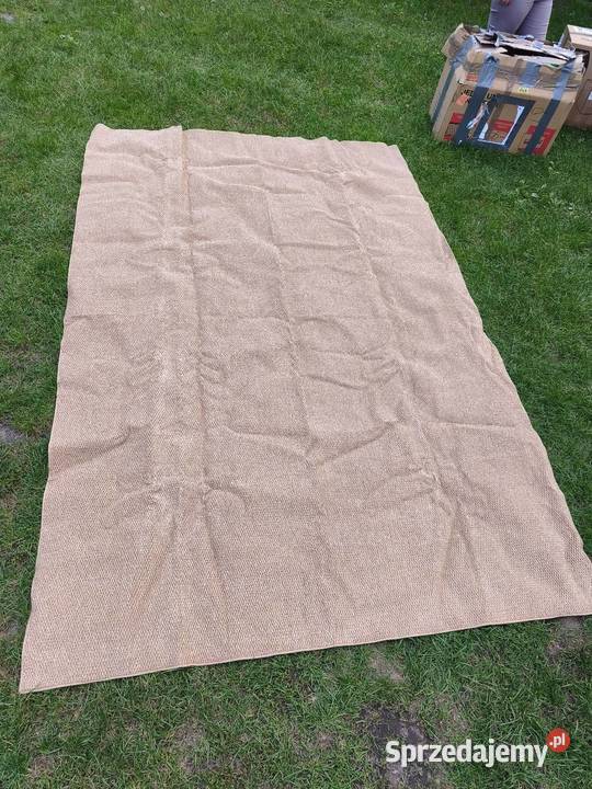 Nowy dywan bezwłosowy 200x300 beżowy In Outdoor Ostrów Wielkopolski sprzedam