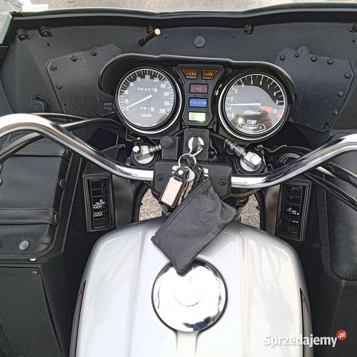 Honda GL Silwer Wing Karszyn