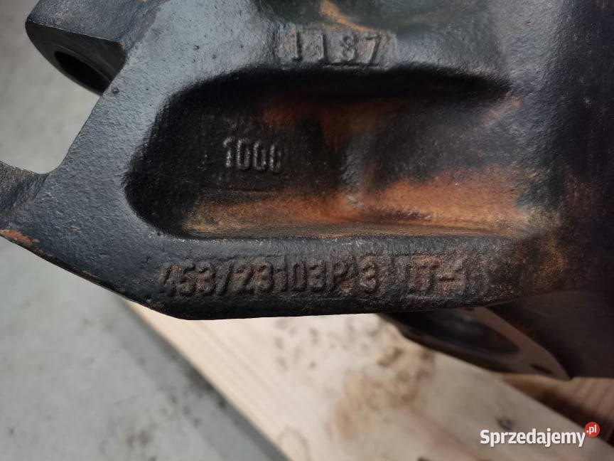 Zwolnica ze Zwrotnicą JCB 45323103P3 Wilkowo sprzedam