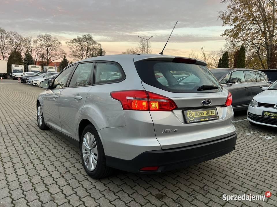 Ford Focus 2015 światła do jazdy dziennej Warszawa
