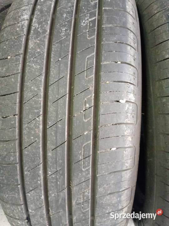 Opony letnie GoodYear Efficient 21555r17 Komplet Samochodowe