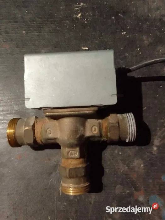 Zawór trójdrogowy z siłownikiem Kraków