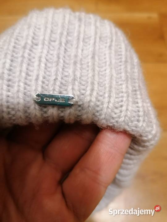 Czapka szara firma Opus Nakrycia głowy Gdańsk