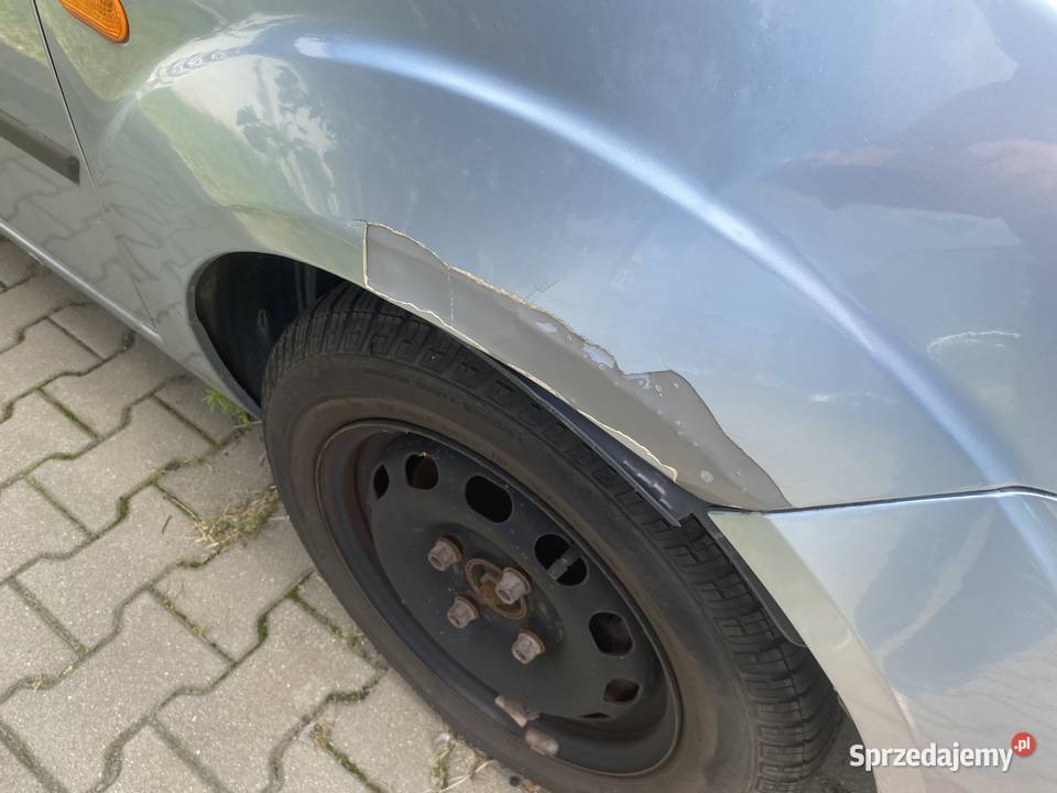 Ford Fiest MK6 2004 230 000 uszkodzony Fiesta Radom